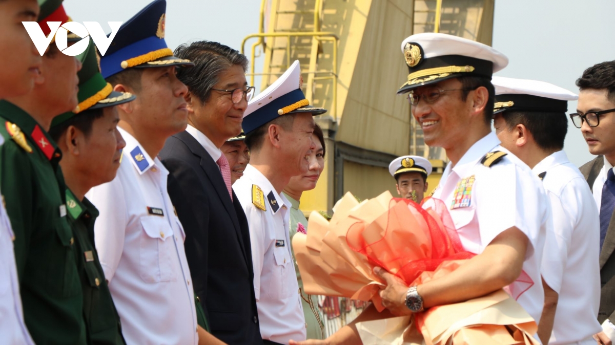 tau ho ve asahi cua luc luong tu ve tren bien nhat ban tham Da nang hinh anh 2