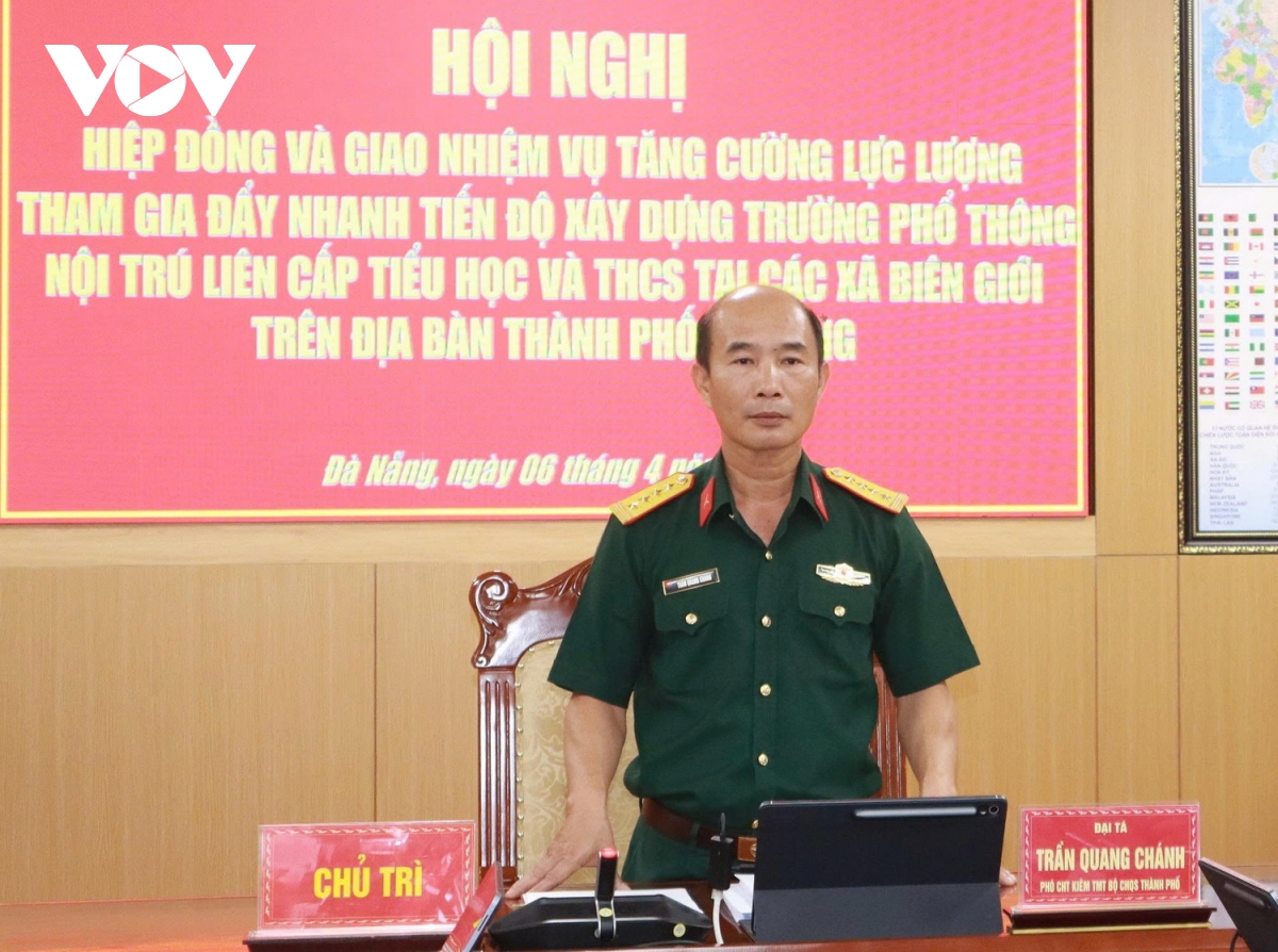 gan 250 can bo, chien si ho tro xay dung truong noi tru cac xa bien gioi Da nang hinh anh 1