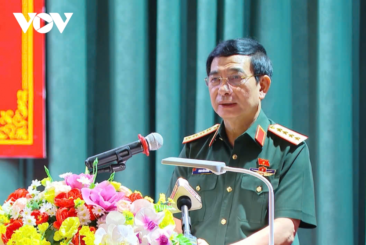 Đại tướng Phan Văn Giang tiếp xúc cử tri Thái Nguyên sau Kỳ họp thứ Nhất