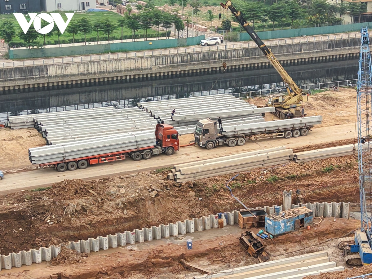 nhip thi cong hoi ha tren cong truong 1.100 ty chong ngap cua ha noi hinh anh 4