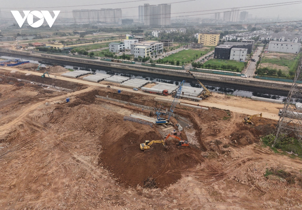 nhip thi cong hoi ha tren cong truong 1.100 ty chong ngap cua ha noi hinh anh 6