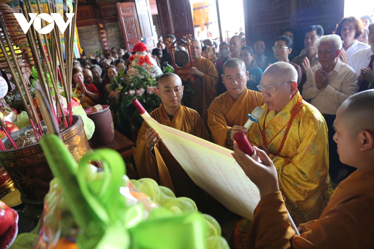 Dai le gio to hung vuong tai vung bien Do son hai phong hinh anh 3