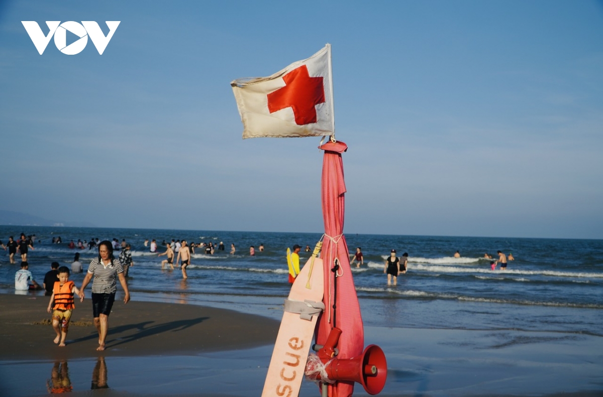 bien khu Dong tp.hcm nong truoc le 30 4 hinh anh 5