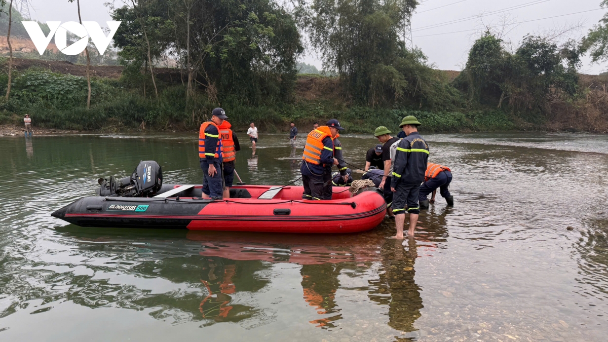 mot nam sinh tu vong do duoi nuoc hinh anh 2