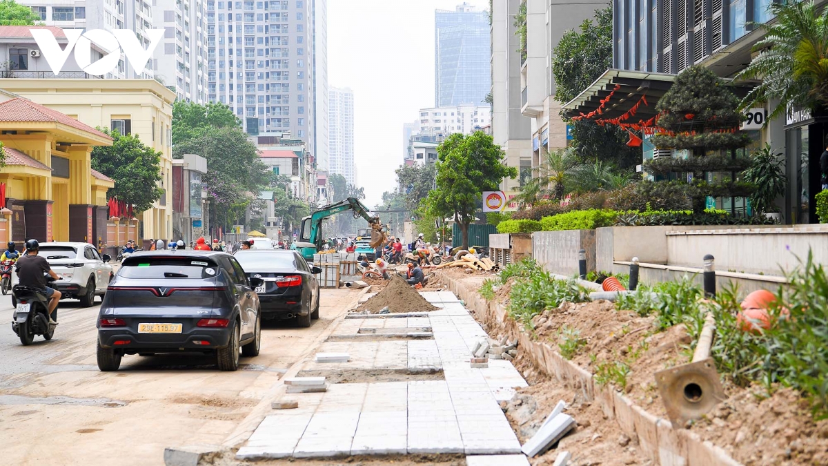 Duong nguyen tuan, ha noi gap rut ve dich sau thoi gian dai vuong mac hinh anh 1