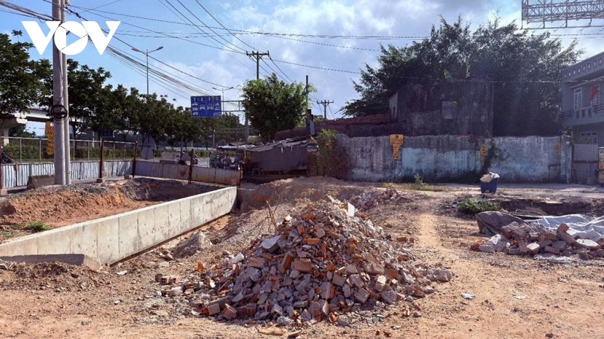 ham chui tram 2 huyet mach cua ngo bien thanh bai tap ket, sua chua xe tai hinh anh 10