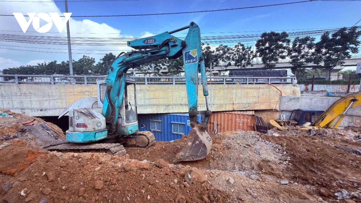 ham chui tram 2 huyet mach cua ngo bien thanh bai tap ket, sua chua xe tai hinh anh 12