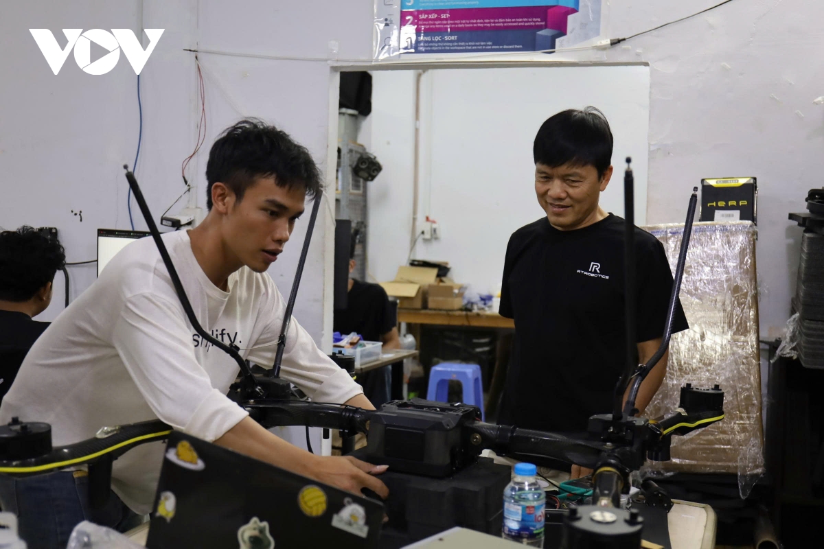 giao hang bang uav, tp.hcm mo loi cho logistics thong minh hinh anh 2