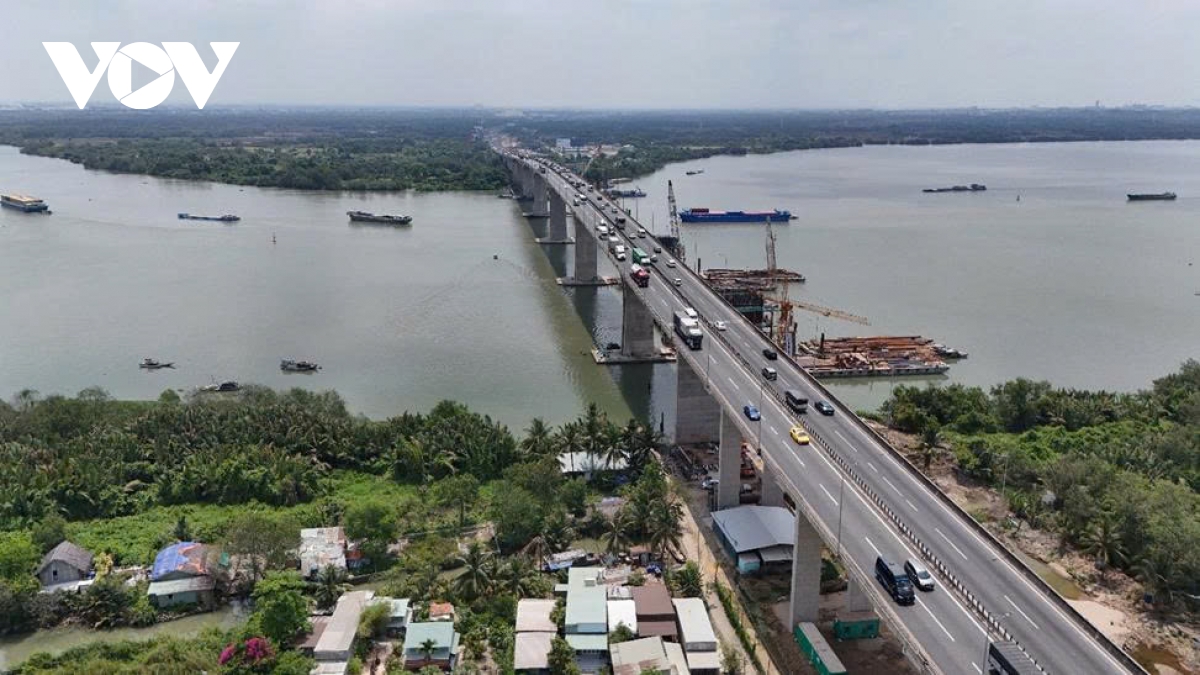 cau long thanh bi qua tai, co dau hieu xuong cap gay lo ngai ve an toan hinh anh 1