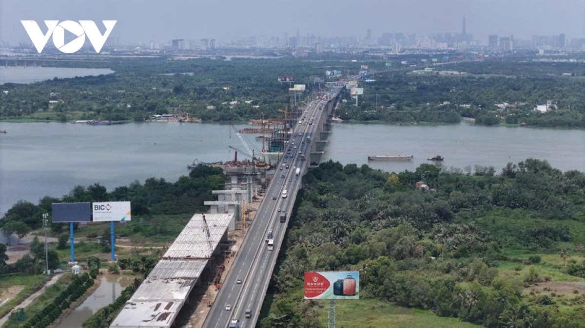  nuoc rut mo rong cao toc tp.hcm - long thanh, nhieu nha thau cham tien do hinh anh 1