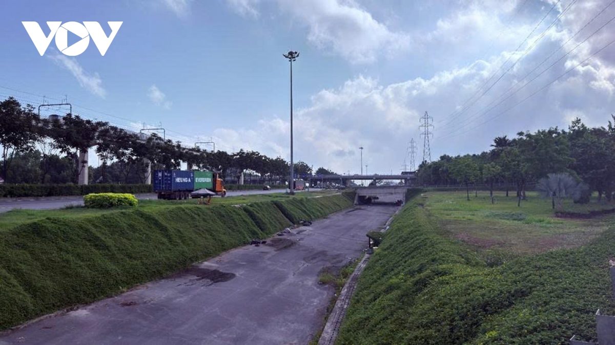 ham chui tram 2 huyet mach cua ngo bien thanh bai tap ket, sua chua xe tai hinh anh 4