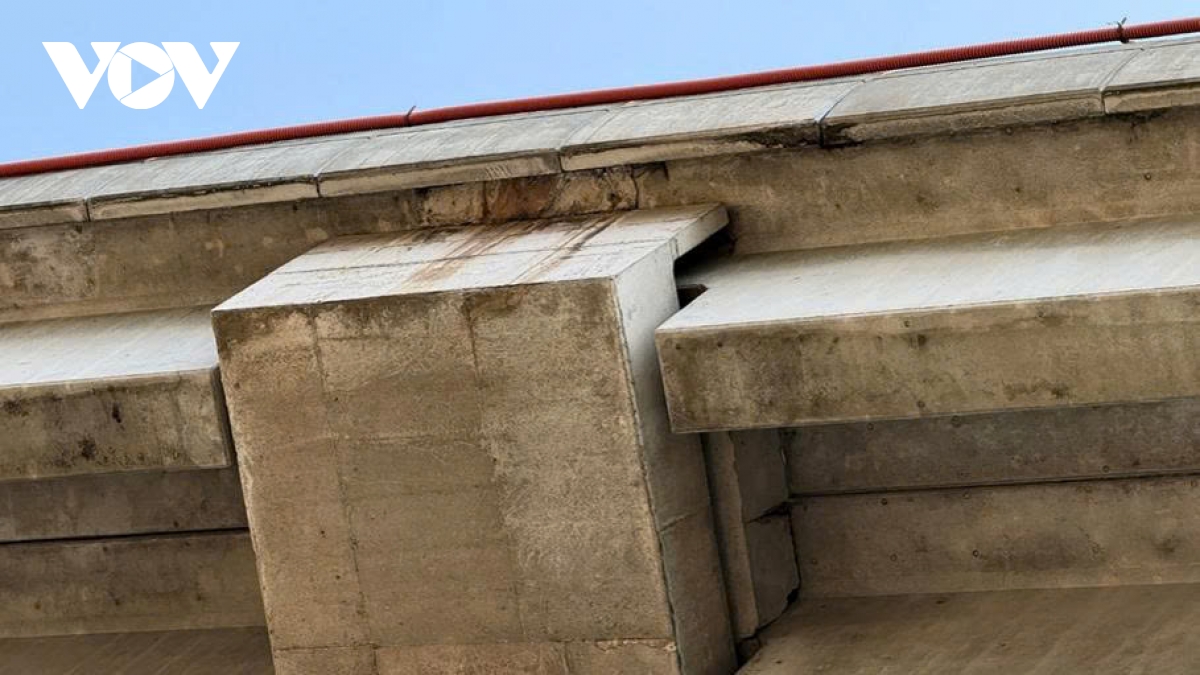 cau long thanh bi qua tai, co dau hieu xuong cap gay lo ngai ve an toan hinh anh 9