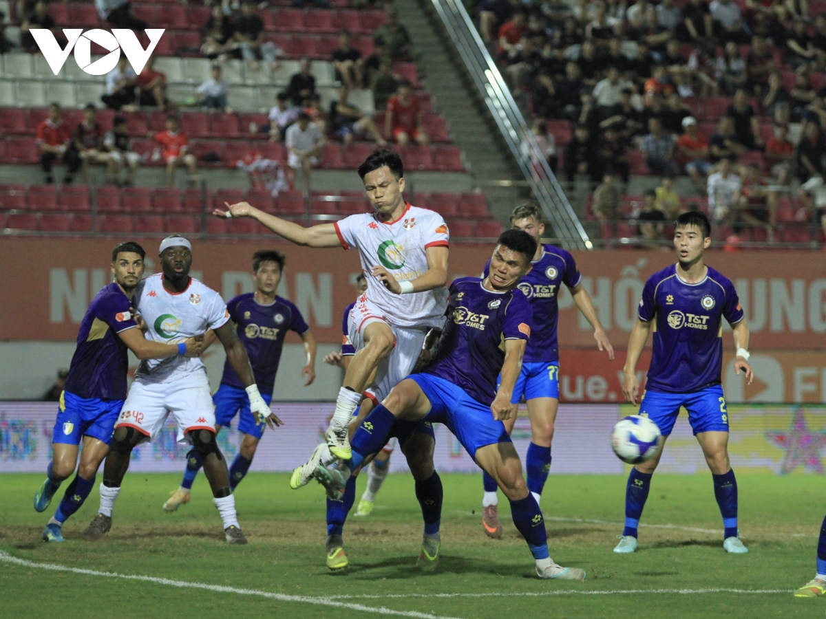 hang loat tuyen thu viet nam nem trai dang khi tro lai v-league hinh anh 1