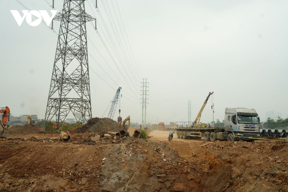 nhip thi cong hoi ha tren cong truong 1.100 ty chong ngap cua ha noi hinh anh 11