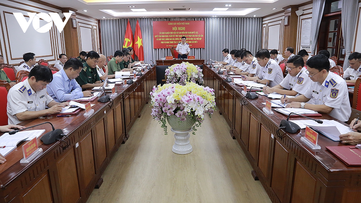 trien khai chong khai thac iuu, kiem che tau ca vi pham vung bien nuoc ngoai hinh anh 1