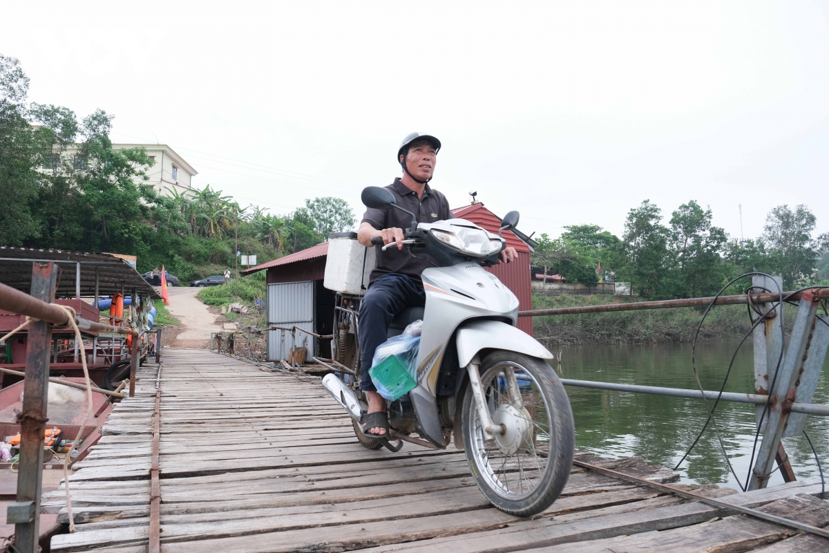 nguoi dan vung long ho cam son, bac ninh mong uoc ve mot cay cau kien co hinh anh 12