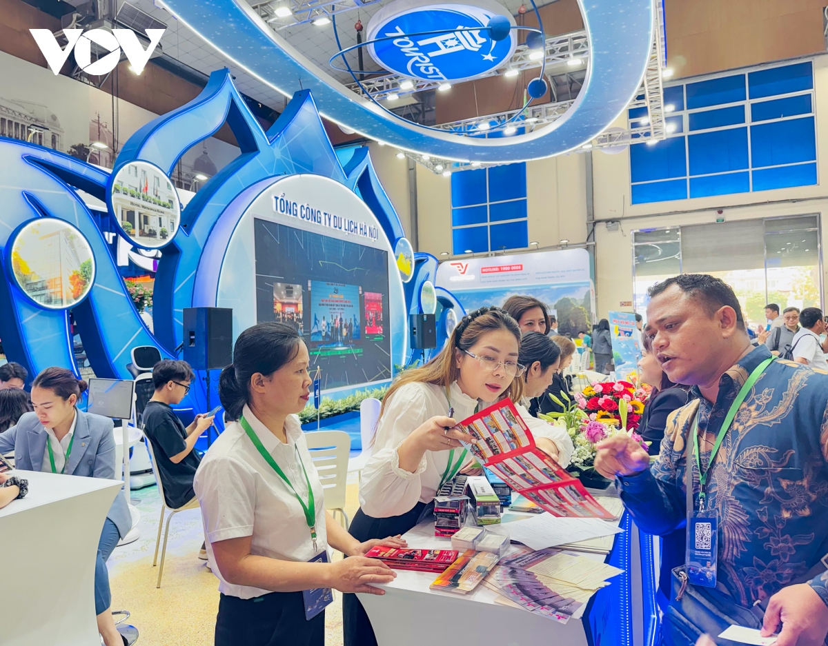 Dac sac buc tranh du lich cac vung mien tai hoi cho vitm 2026 hinh anh 1