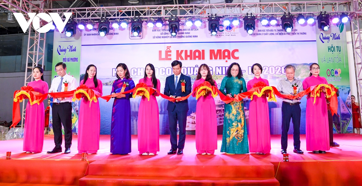 hon 400 san pham ocop gop mat tai hoi cho ocop quang ninh - he 2026 hinh anh 3