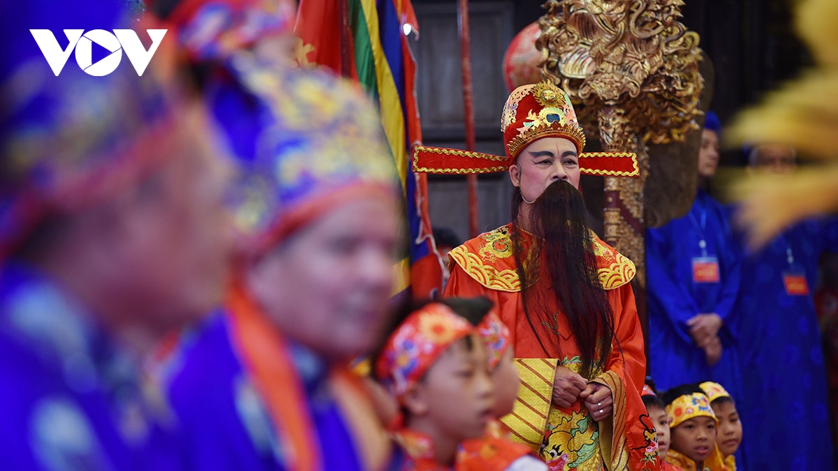 Dac sac nghi le ruoc nuoc cung dang thanh tai le hoi truyen thong lang bat trang hinh anh 3