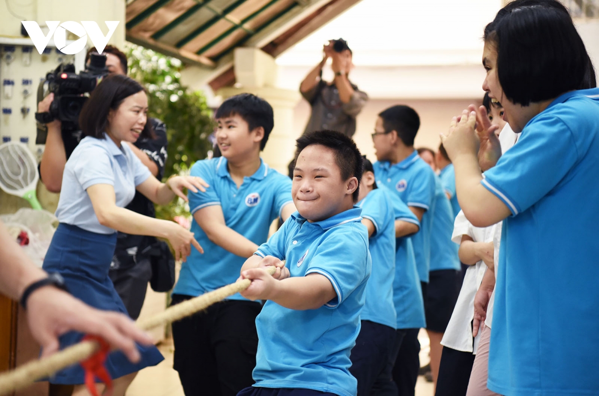 soi dong ngay hoi van hoa - the thao cua nhung hoc sinh dac biet hinh anh 3