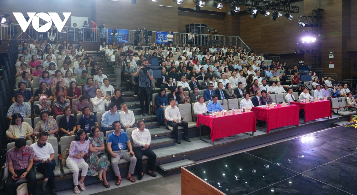 podcast mo dai lo sang tao cho phat thanh trong ky nguyen so hinh anh 1