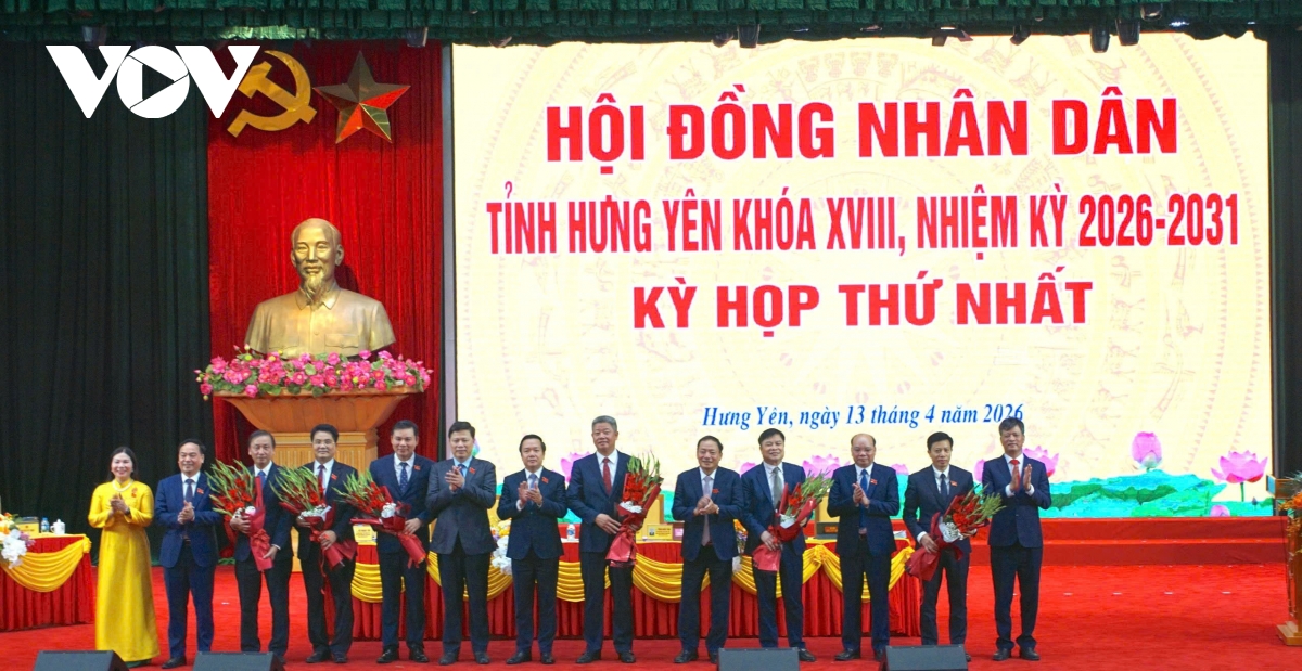 Ong nguyen manh quyen duoc bau giu chuc chu tich ubnd tinh hung yen hinh anh 2