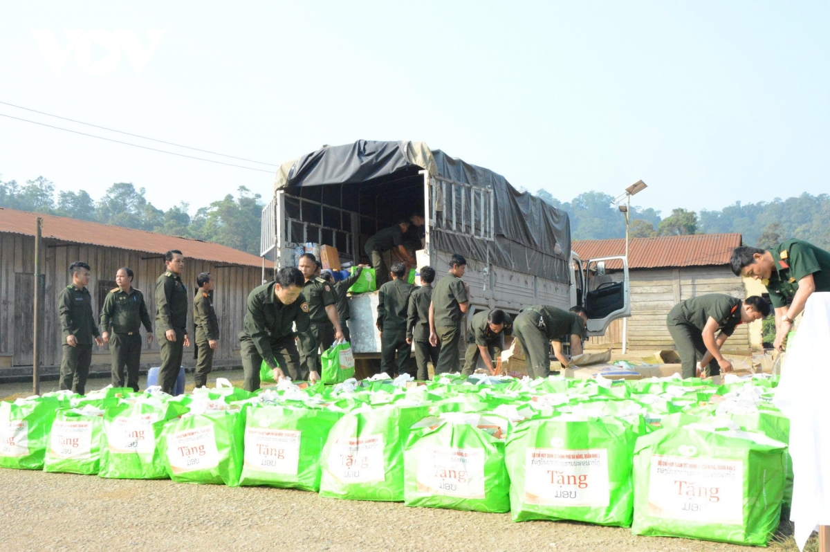 chia se yeu thuong voi nhan dan tinh se kong nhan dip tet bunpimay hinh anh 3