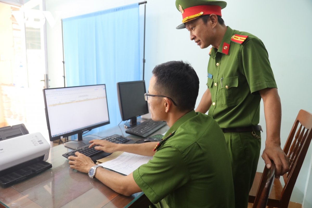 quang ngai siet quan ly xe tai tu do, ngan chan vi pham tai trong hinh anh 2