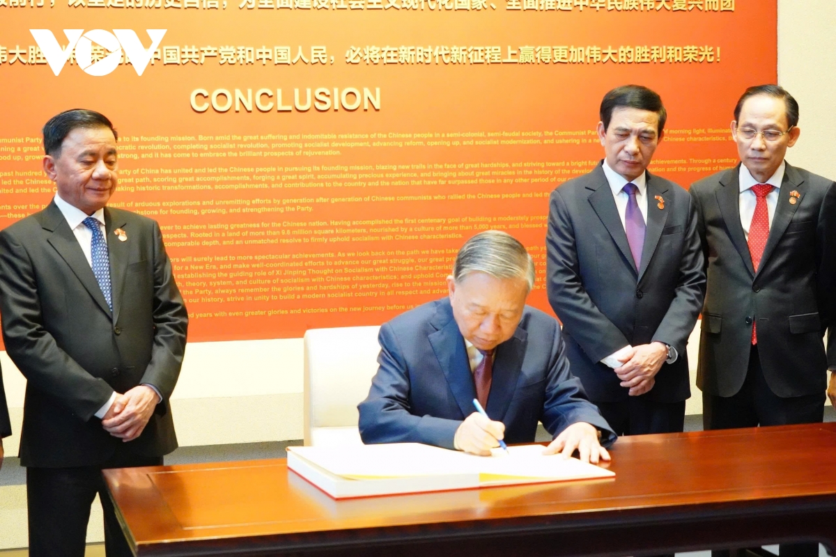 tong bi thu, chu tich nuoc to lam tham bao tang lich su Dang cong san trung quoc hinh anh 1