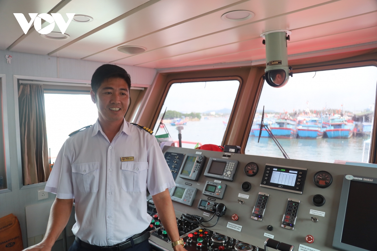 Dam bao an toan cho du khach ra dao ly son hinh anh 7