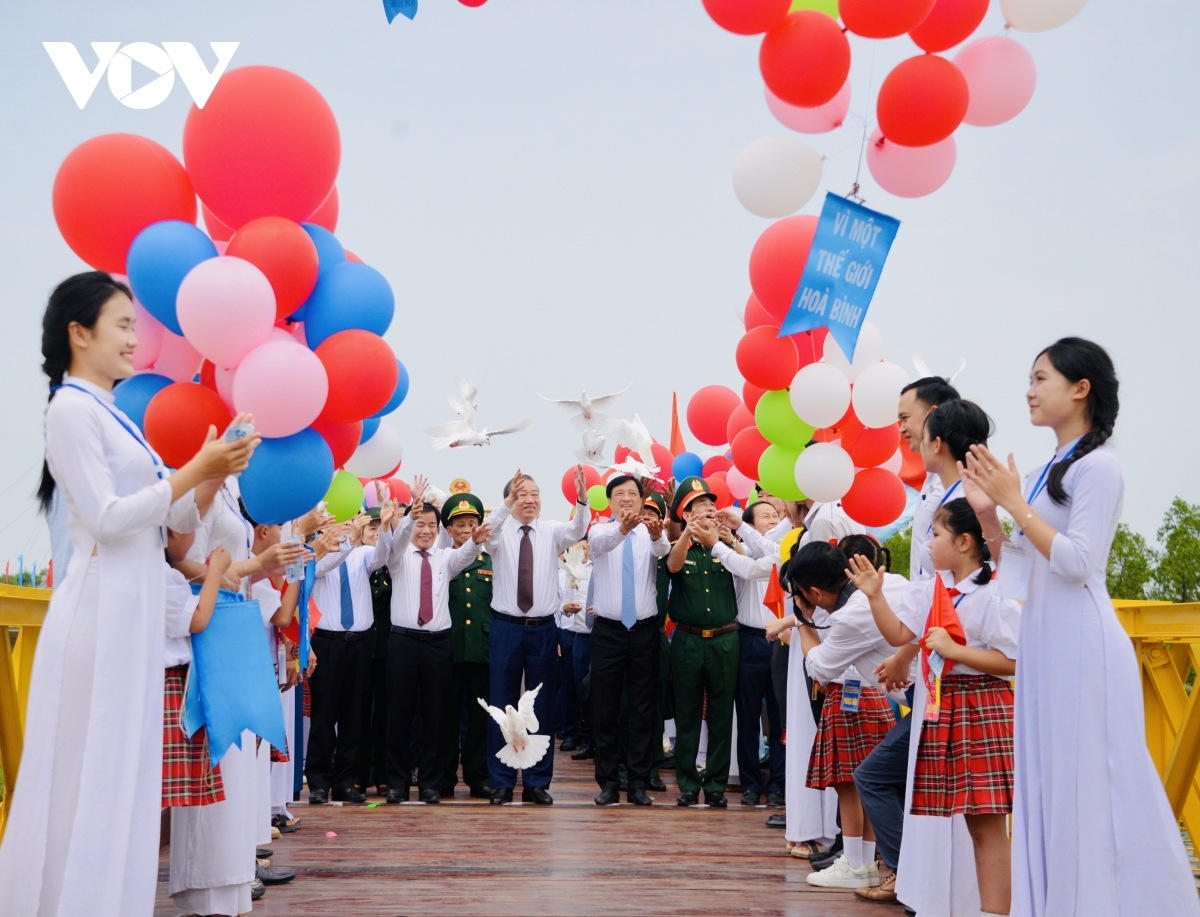 tong bi thu, chu tich nuoc dang huong tuong nho Dai tuong vo nguyen giap va cac anh hung liet si hinh anh 4