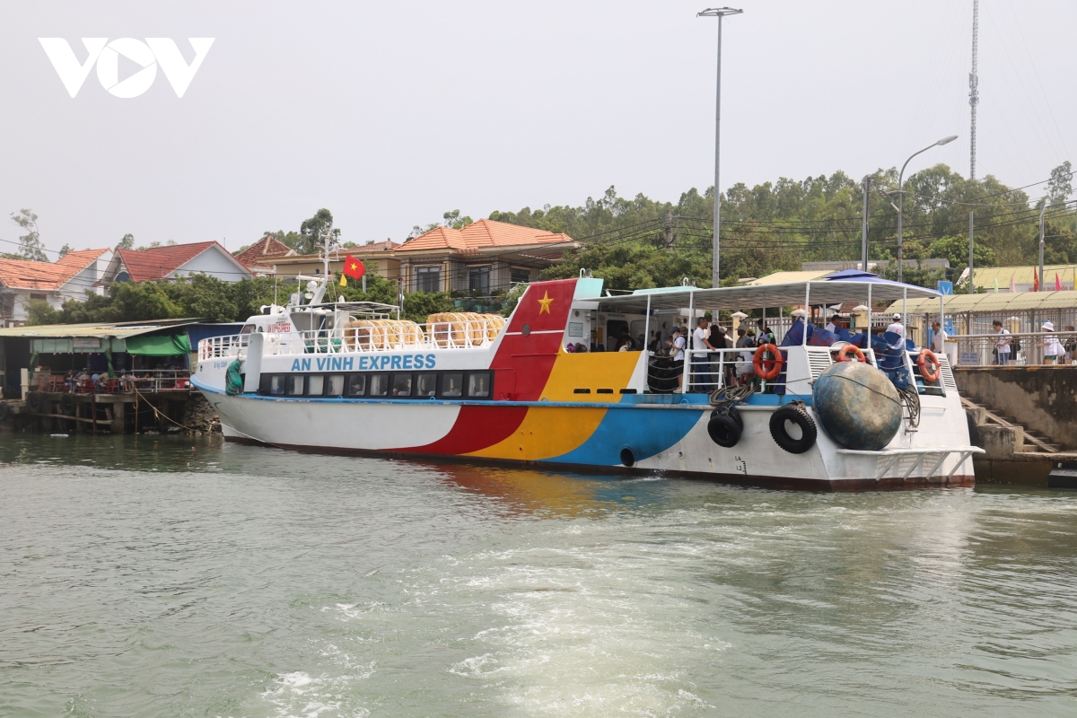 Dam bao an toan cho du khach ra dao ly son hinh anh 5