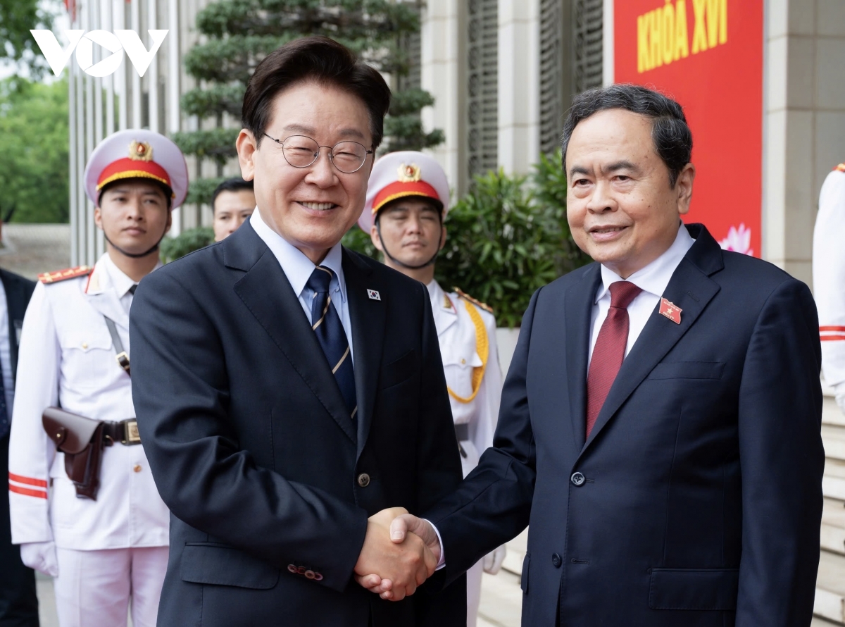 chu tich quoc hoi tran thanh man hoi kien tong thong han quoc lee jae myung hinh anh 1