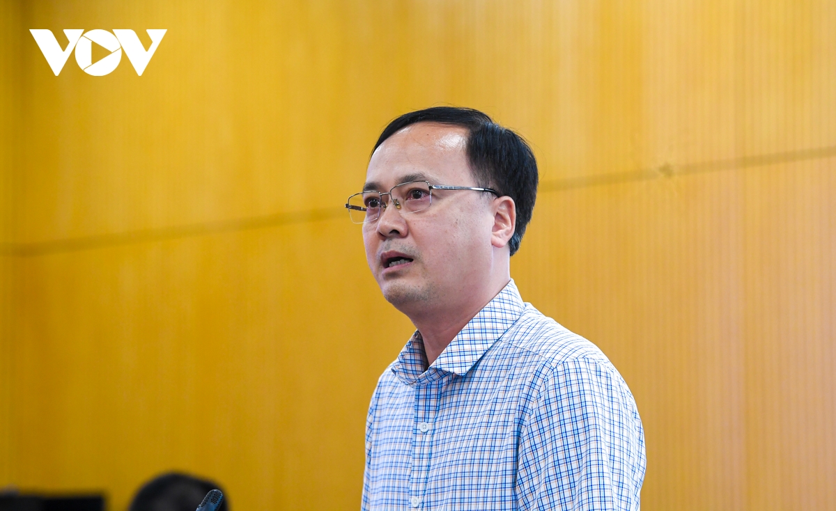 bo nn mt len tieng ve vu tuon 300 tan lon benh vao truong hoc hinh anh 1