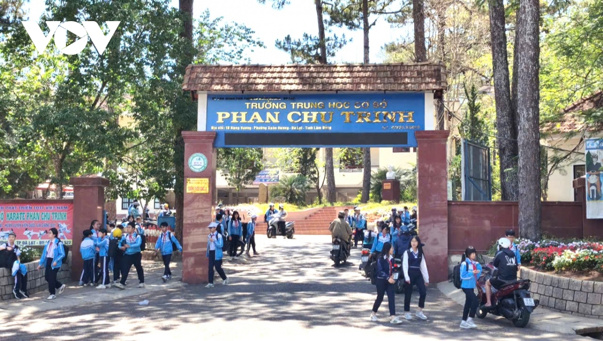 Lâm Đồng xét tuyển lớp 10 các trường không chuyên công lập