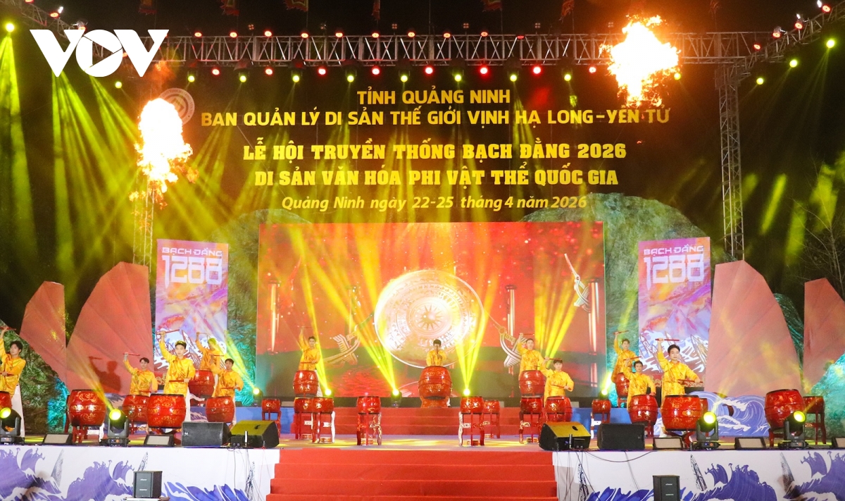 khai hoi truyen thong bach Dang ben dong song di san hinh anh 1