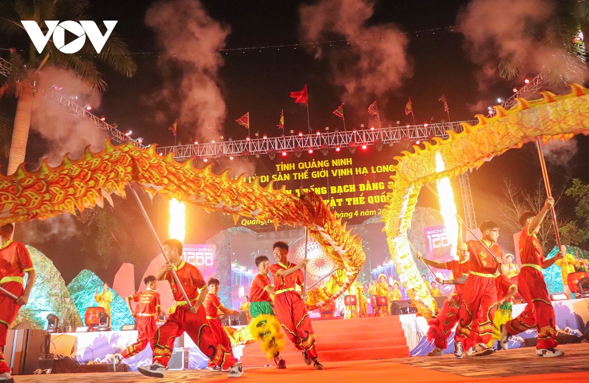 khai hoi truyen thong bach Dang ben dong song di san hinh anh 3