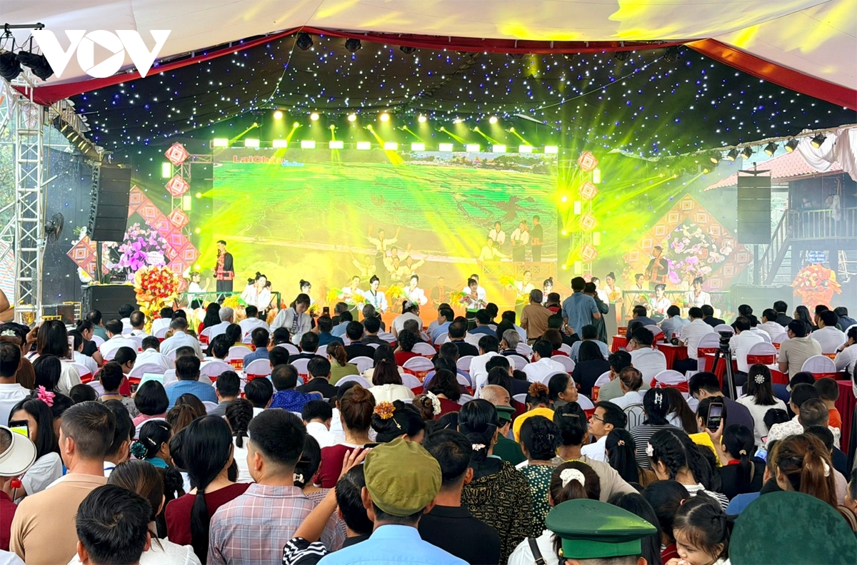 le hoi then kin pang 2026 lan toa di san van hoa dan toc thai o lai chau hinh anh 6