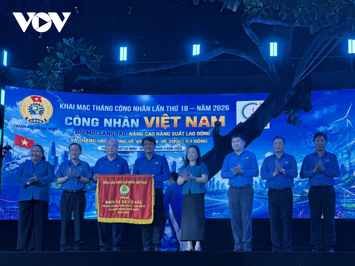 Doi moi sang tao va Doi thoai thang 5 - diem nhan cua thang cong nhan tai tp.hcm hinh anh 1