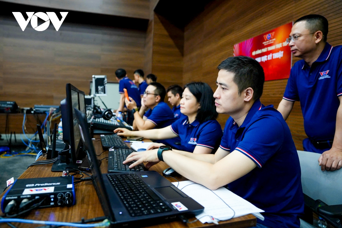 kich tinh tung giay thi phat thanh truc tiep, khong co cho cho sai sot hinh anh 7