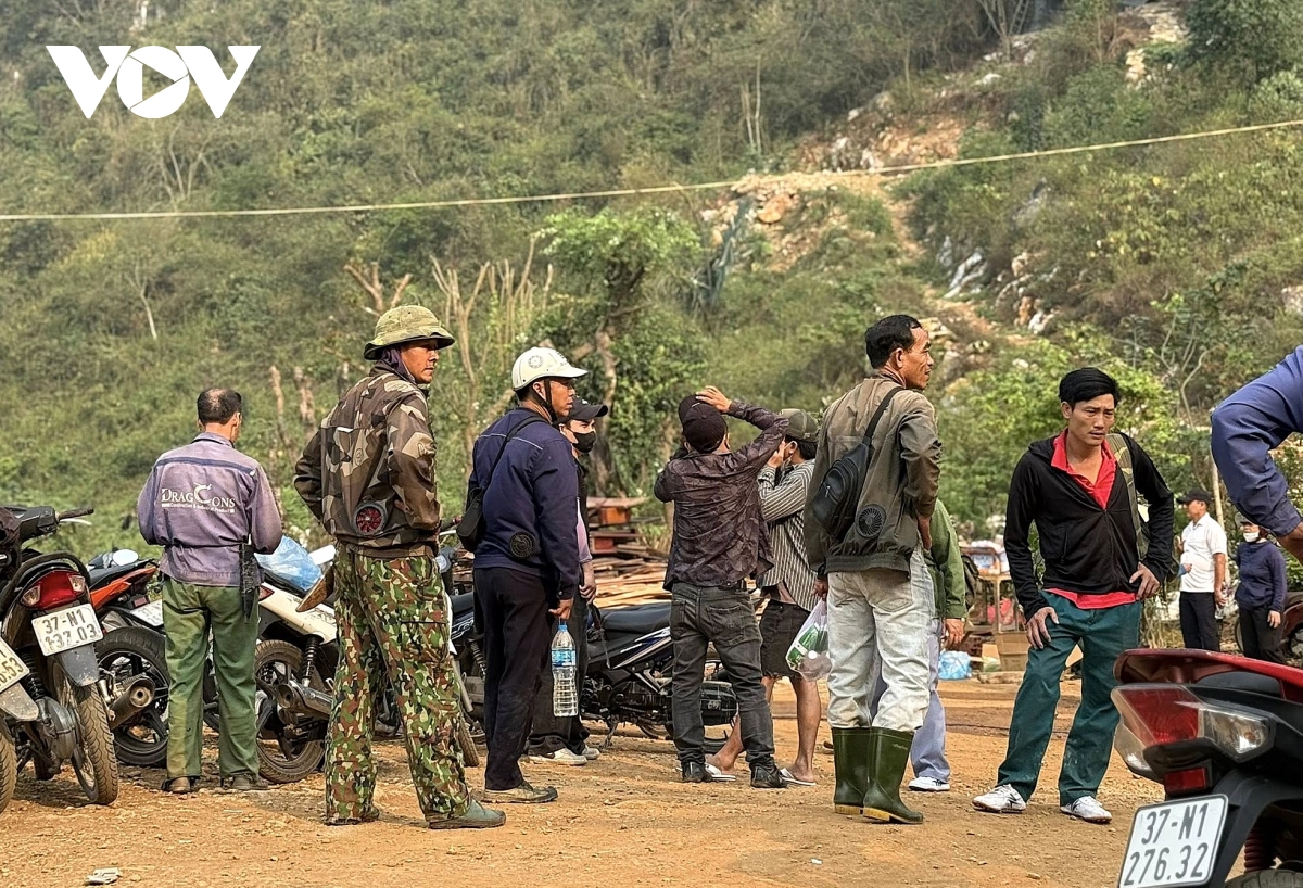 dung bo dam phoi hop tim kiem nguoi dan ong mat tich bi an o nghe an hinh anh 1