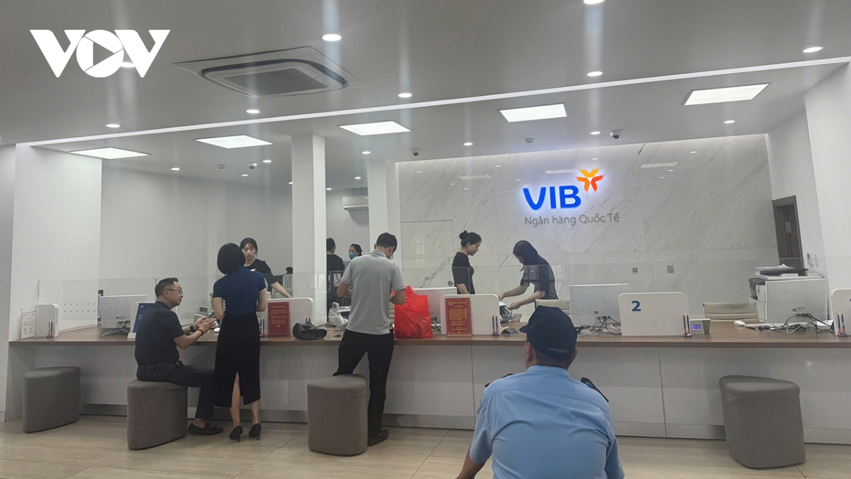  huy dong von tin dung quy i dat thap, tao suc ep len mat bang lai suat hinh anh 1