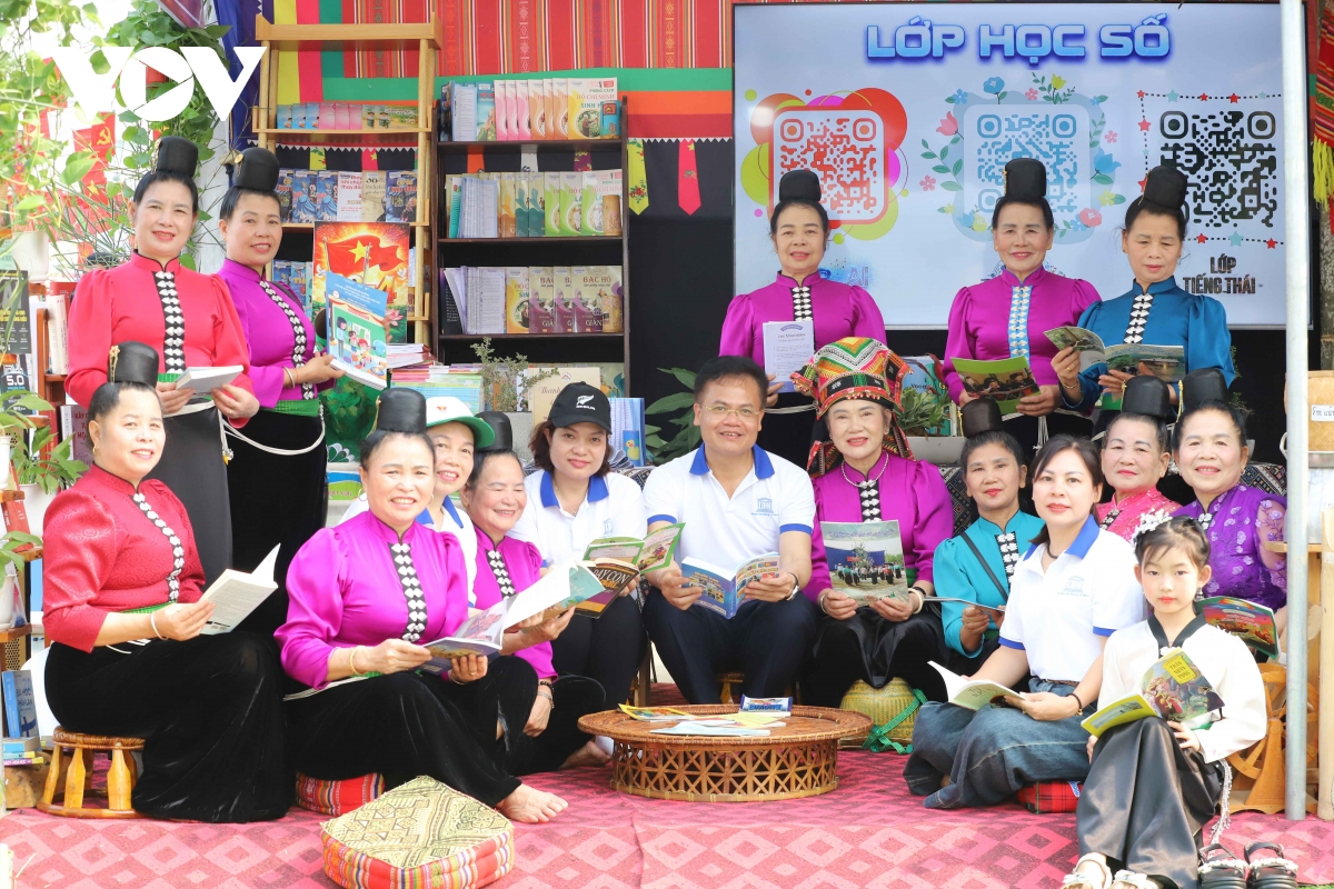 soi noi ngay sach va van hoa doc 2026 tai nhieu dia phuong hinh anh 4