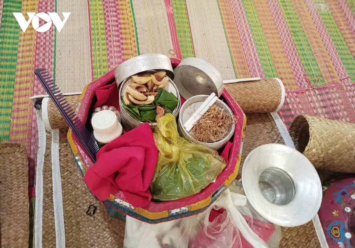 le kareh katal nghi thuc truong thanh doc dao cua nguoi cham ba ni hinh anh 4