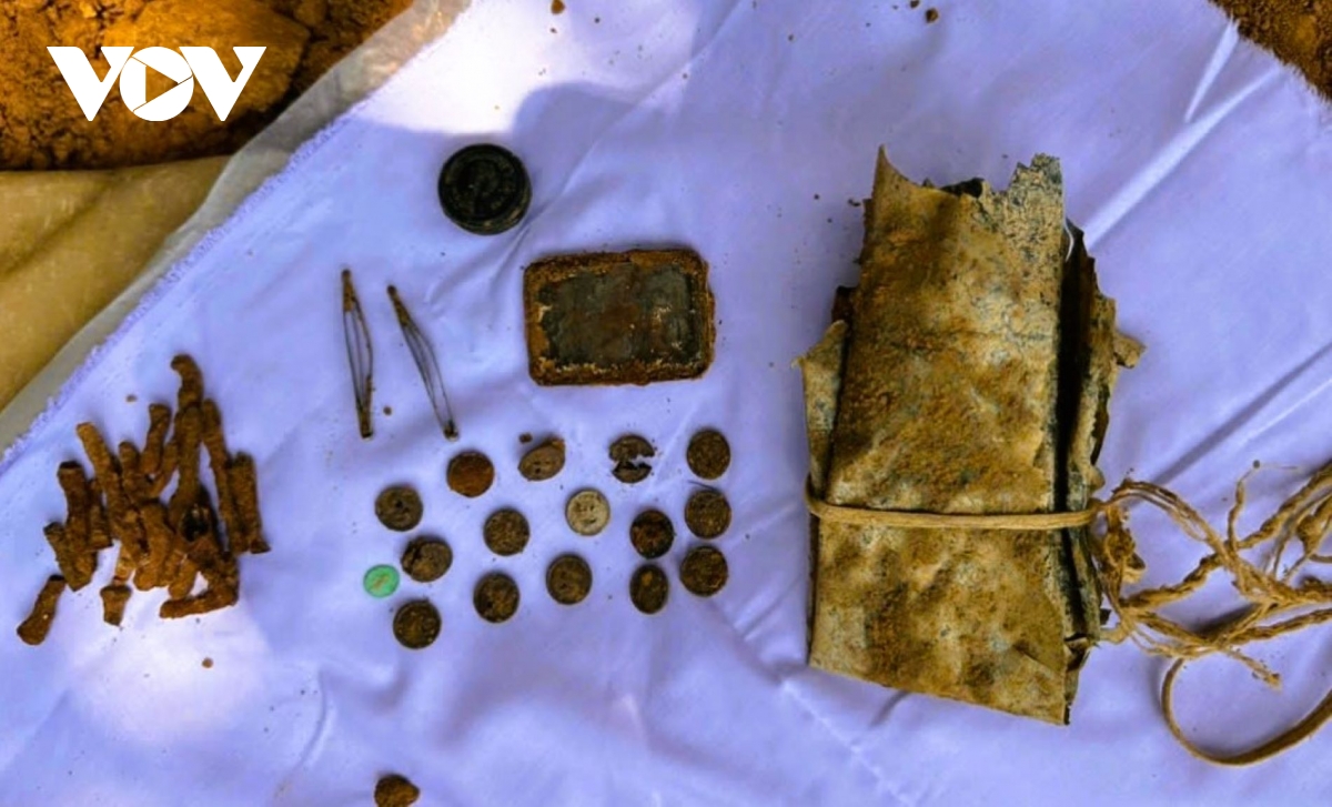 quang tri quy tap 3 hai cot liet si tai xa Dakrong hinh anh 2