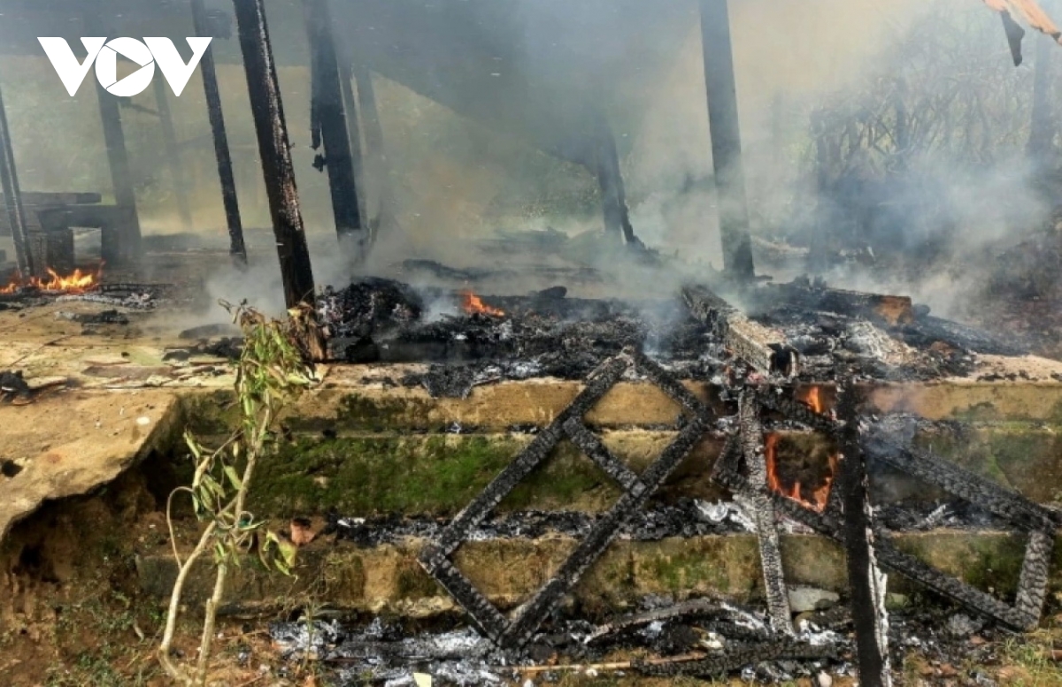 nang nong, bep cui va noi lo chay nha o vung cao Da nang hinh anh 1