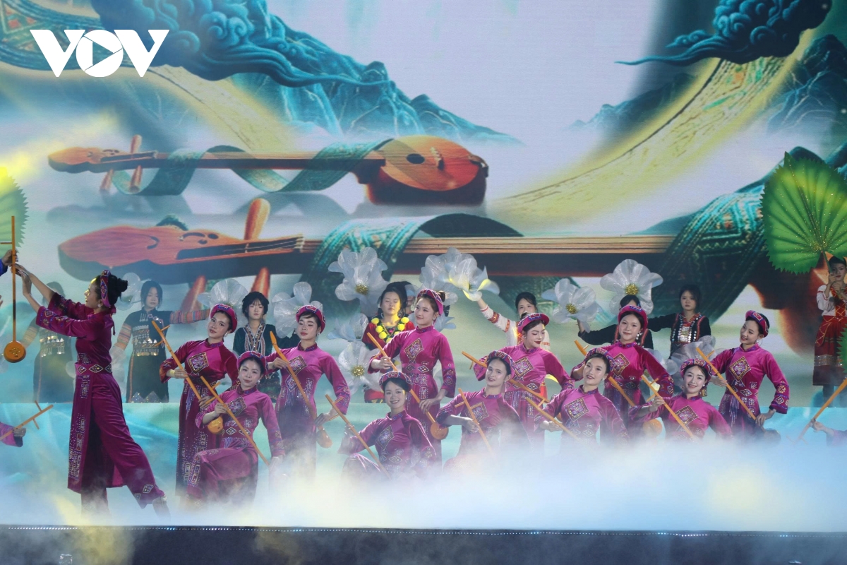 chuong trinh Am vang mien di san - lan toa gia tri van hoa thai nguyen hinh anh 4