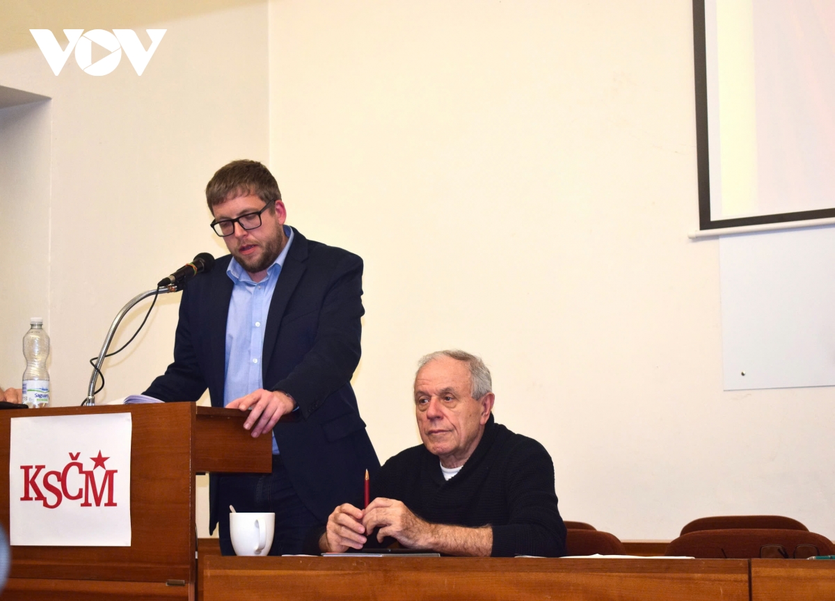 tang cuong hop tac giua Dang cong san viet nam voi Dang cong san sec va moravia hinh anh 3