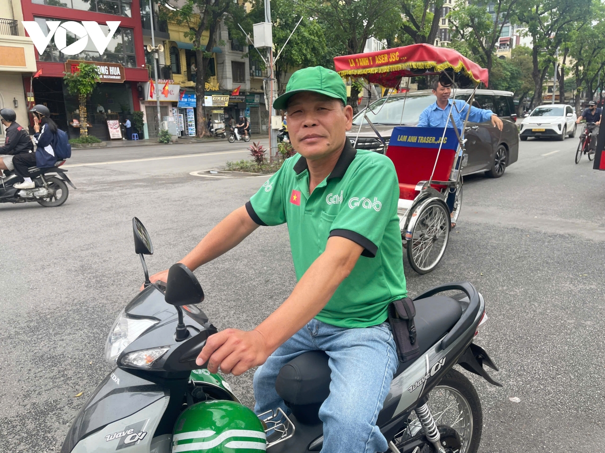 thi diem siet xe may vao loi pho co nguoi dan noi gi hinh anh 2