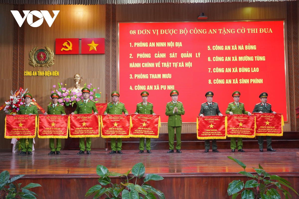 tu so ho khau den du lieu so 80 nam chuyen minh o Dien bien hinh anh 6